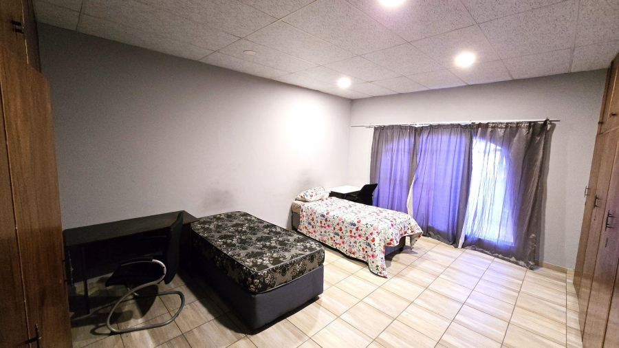 16 Bedroom Property for Sale in Brandwag Free State